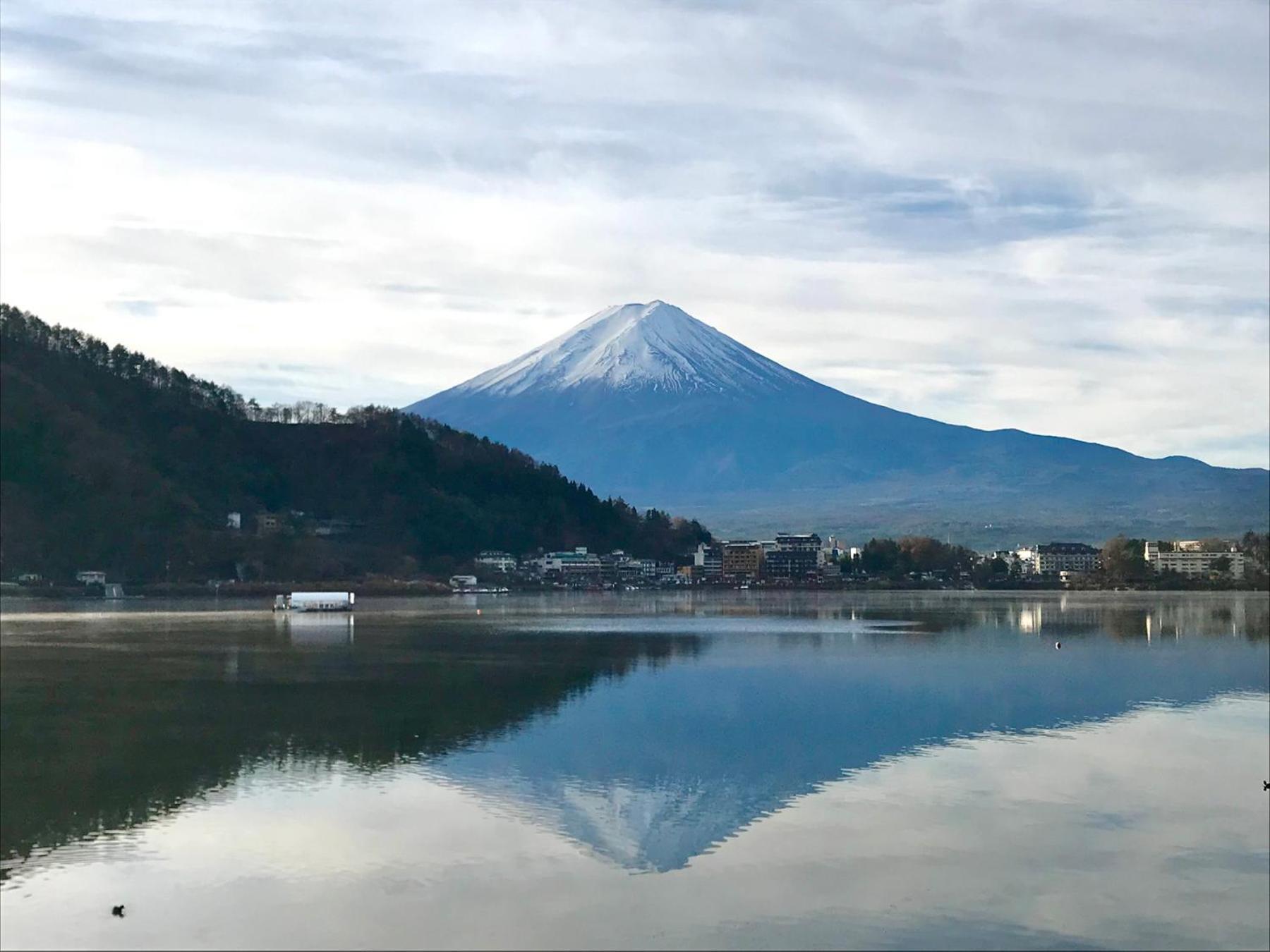 Вілла とけとけ山荘 Фудзі-Каваґутіко Екстер'єр фото